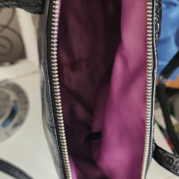 Coach Laura Black Leather And Patent Leather Tote Bag - Picture 6 of 7